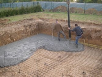 radier-kit-piscine-beton