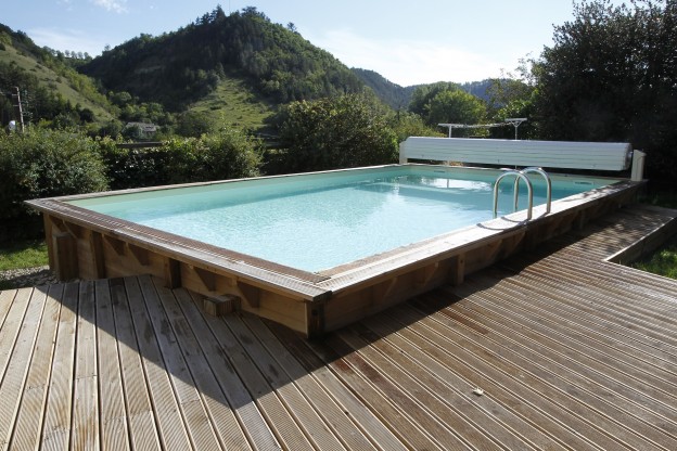 piscine bois 1500 euros