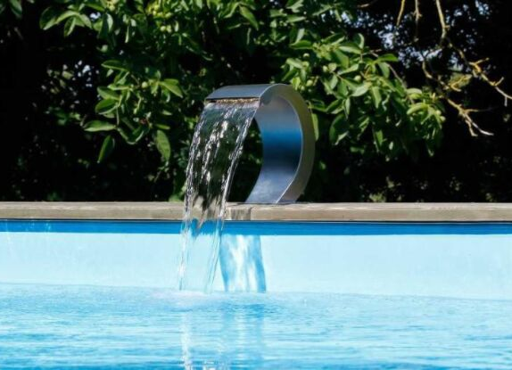 Accessoires pour piscine : les différents types et leur utilité