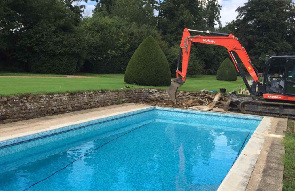 renovation-piscine-automne