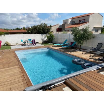 Piscine coque avec banquette Graf BANYOLLES - Distripool