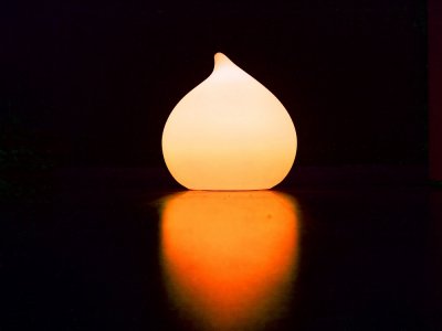 lampe-bassin-jardin-droop-orange