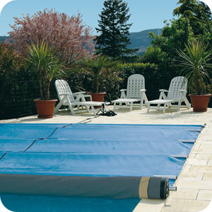 bache a barres piscine EASY TOP en situation