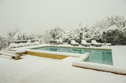 Bâche hiver filtrante pour piscine